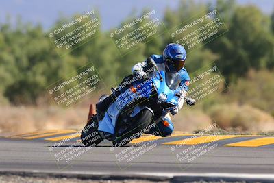 media/Nov-06-2022-SoCal Trackdays (Sun) [[208d2ccc26]]/Turn 7 Set 1 (1050am)/